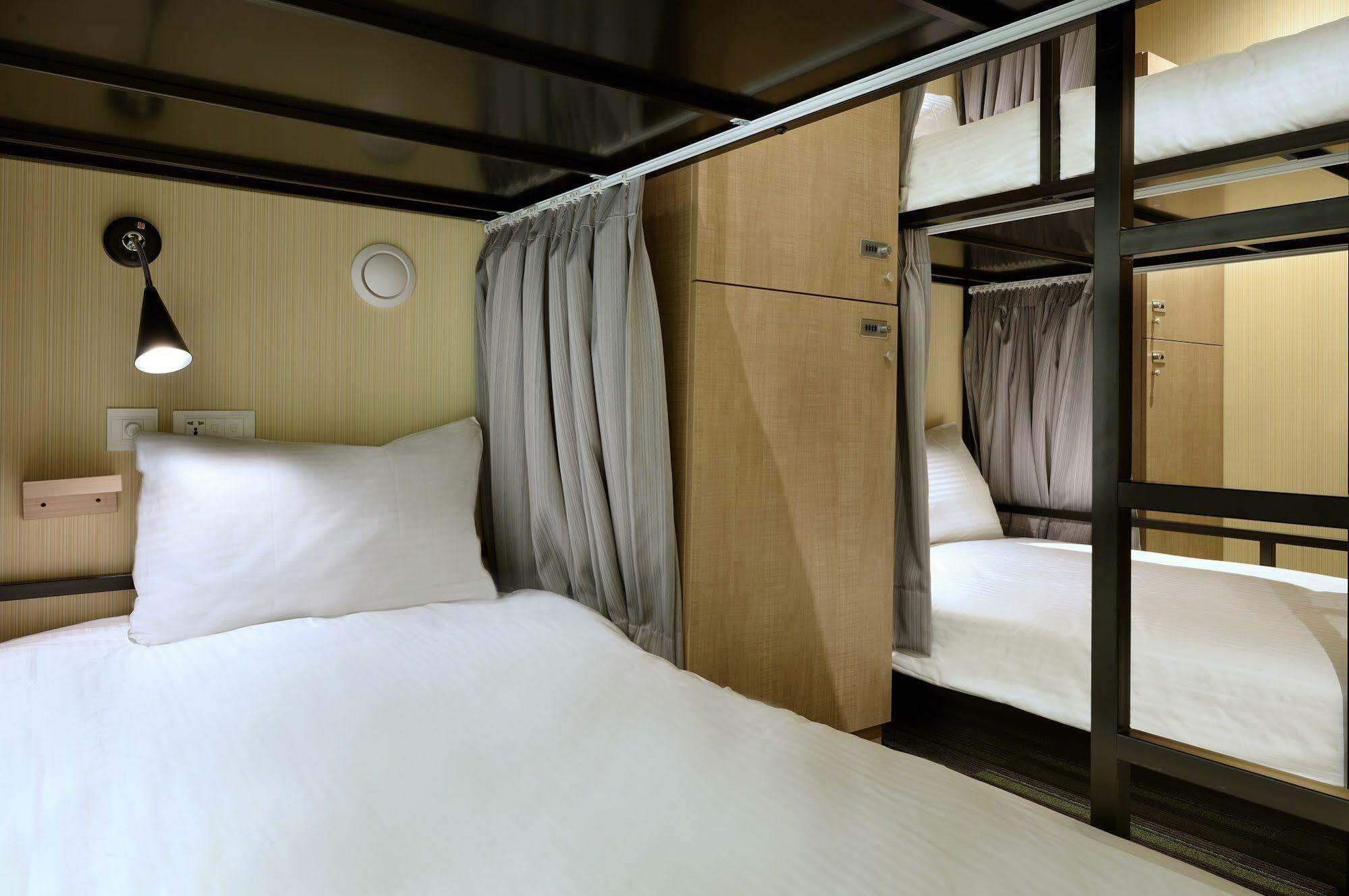 Park City Inn & Hostel Юнхэ Экстерьер фото